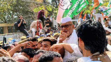 Photo of विधानसभा घेरने जा रहे कांग्रेस नेताओं और पुलिस में झड़प