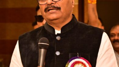 Photo of चिकित्सा विभाग की अहम कड़ी हैं फार्मासिस्टः ब्रजेश पाठक